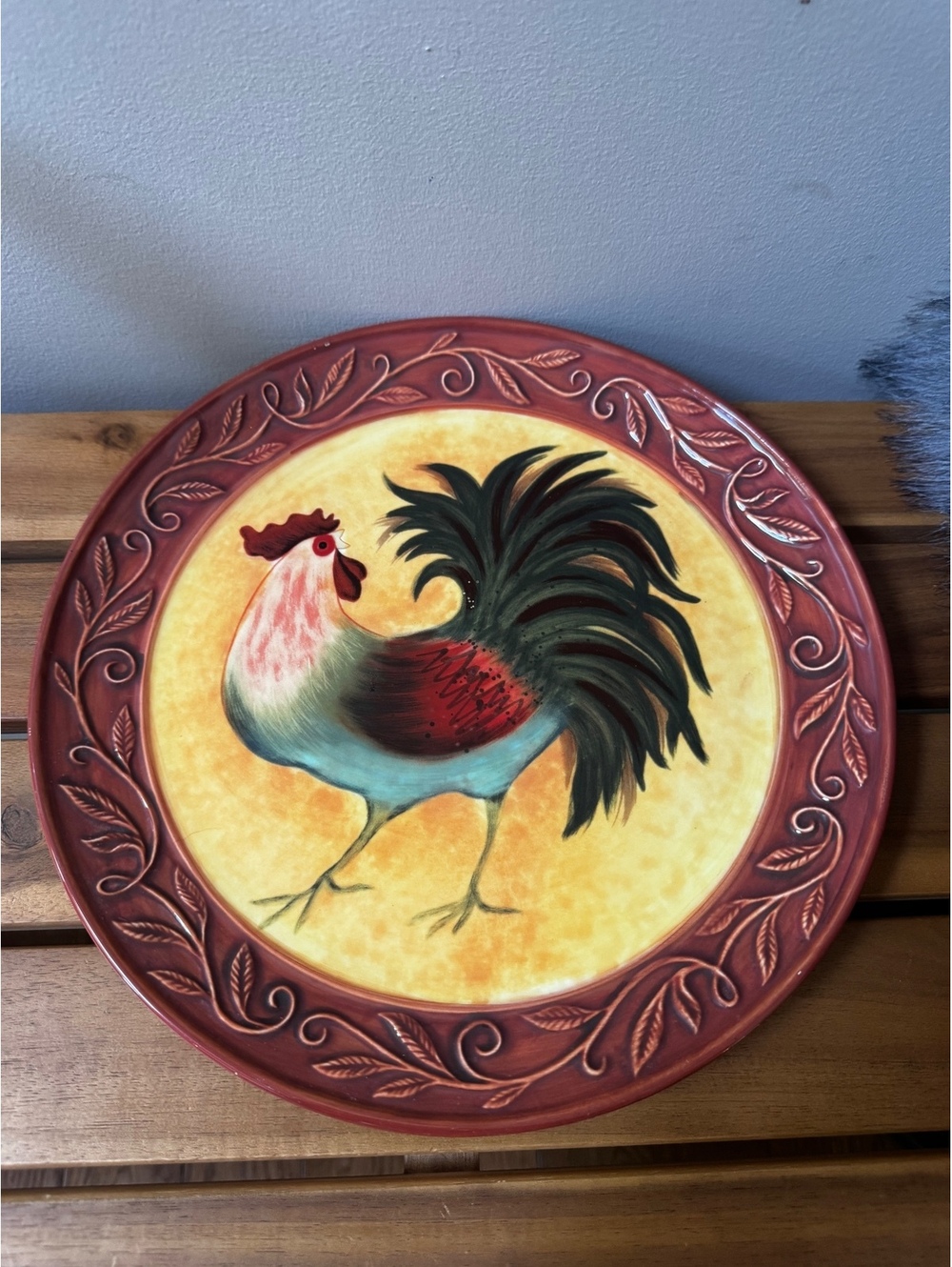 Cracker Barrel Break of Dawn Rooster Plate Susan Winget 11 Inch Wall